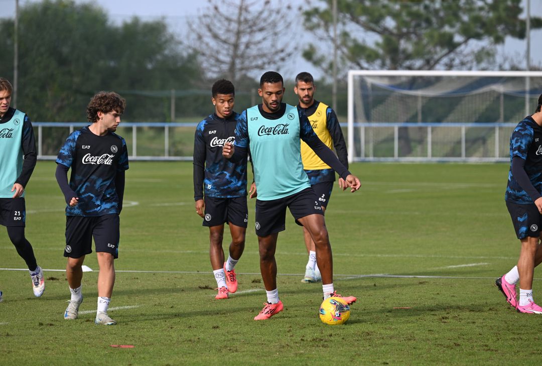 Allenamento a Castel Volturno senza i nazionali