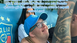 Politano cuore d’oro, abbracci e sorrisi con un piccolo tifoso del Napoli