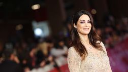 Manuela Arcuri: “Totti? Mai vero il flirt, ci siamo corteggiati da ragazzini e…”