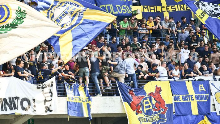 Verona-Padova, prevendita a quota 4000, 1160 i tifosi del Padova  Verona-Padova, prevendita a quota 4000, 1160 i tifosi del Padova - immagine 1