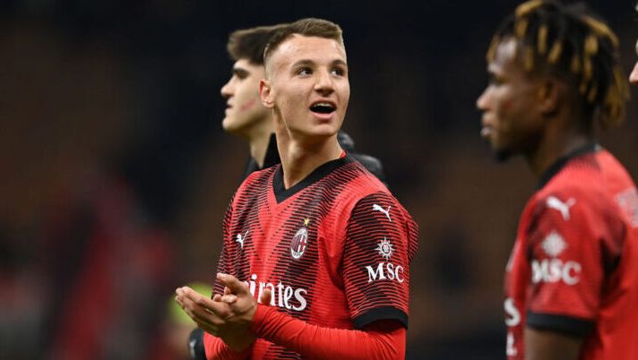 Leao su Camarda: “Sarà il futuro del Milan. Cerco sempre di parlargli: ecco cosa gli dico” - immagine 1