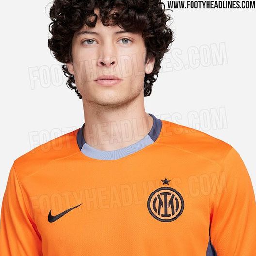 Inter, ecco come sarà la terza maglia: spuntano le prime foto ufficiali- immagine 2