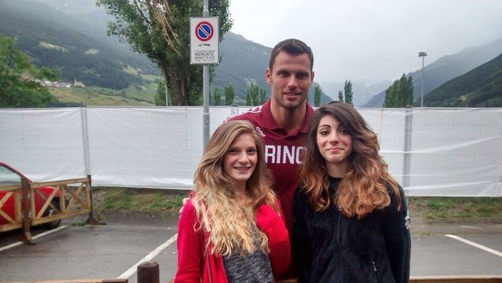 Torino, il bel Padelli è il preferito delle tifose Torino, il bel Padelli è il preferito delle tifose - immagine 1