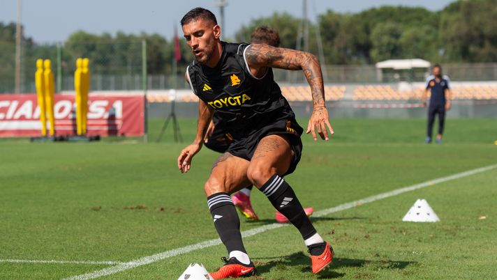 Roma, rifinitura in vista del Genoa: pienamente recuperati Pellegrini e Aouar - immagine 1