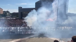 VIDEO – Milan, Curva Sud: il coro contro Ibra, Furlani e Scaroni | PM NEWS