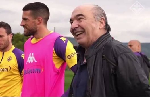 L’abbraccio di Commisso a Vincenzo Italiano “Ora pensaci tu”. Viola News