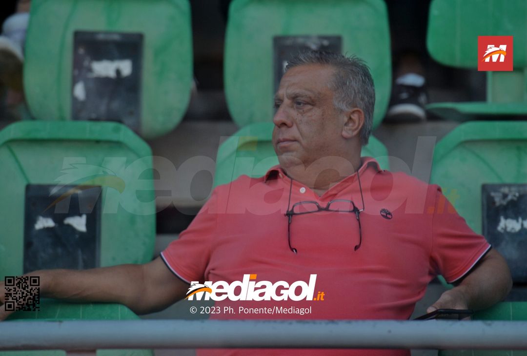 FOTOTIFO Palermo-Lecco, gli scatti ai tifosi al “Renzo Barbera” (GALLERY) - immagine 58