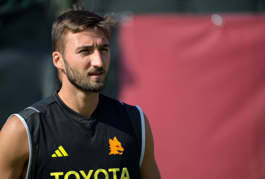 La Roma prosegue la preparazione a Trigoria: Matic e Dybala a parte – FOTO GALLERY - immagine 12