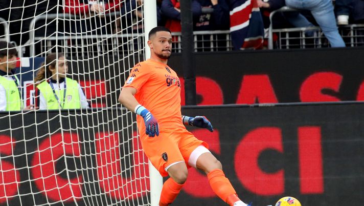 Caprile, i quotidiani esaltano la prestazione del portiere di proprietà del Napoli - immagine 1