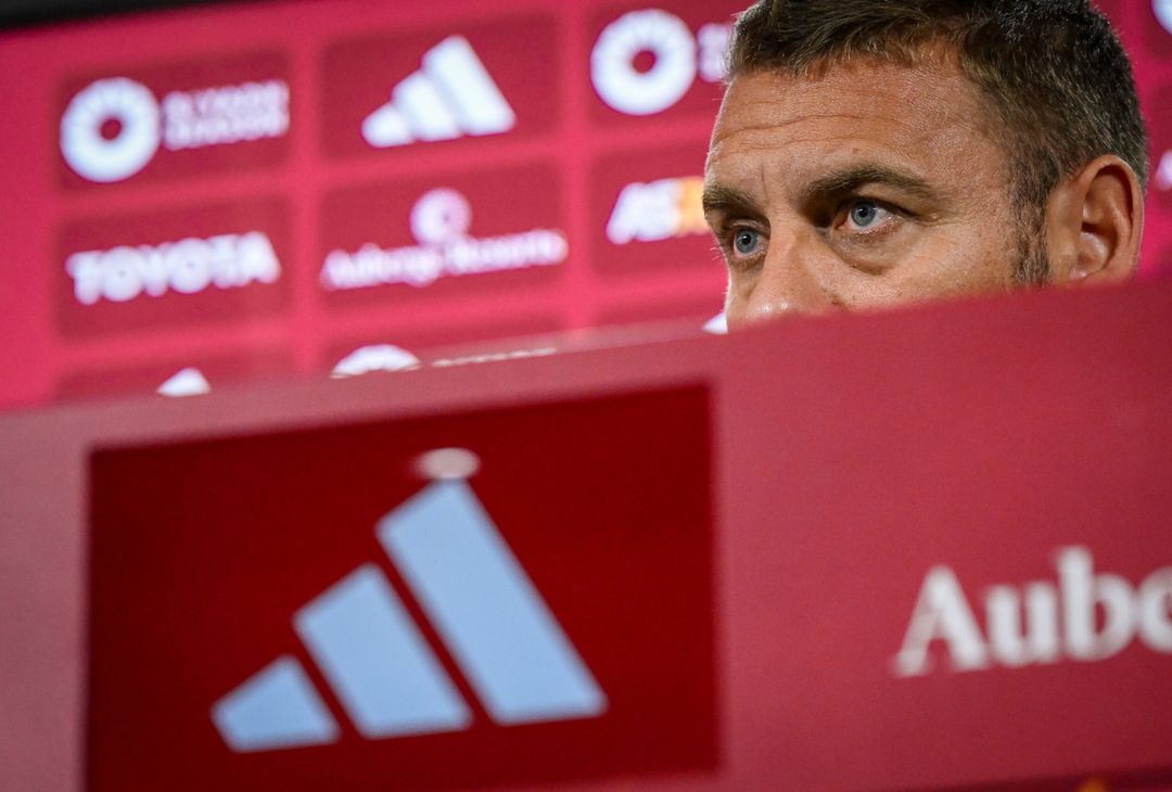 Roma, la conferenza stampa di De Rossi alla vigilia dell’Empoli – FOTO GALLERY - immagine 6