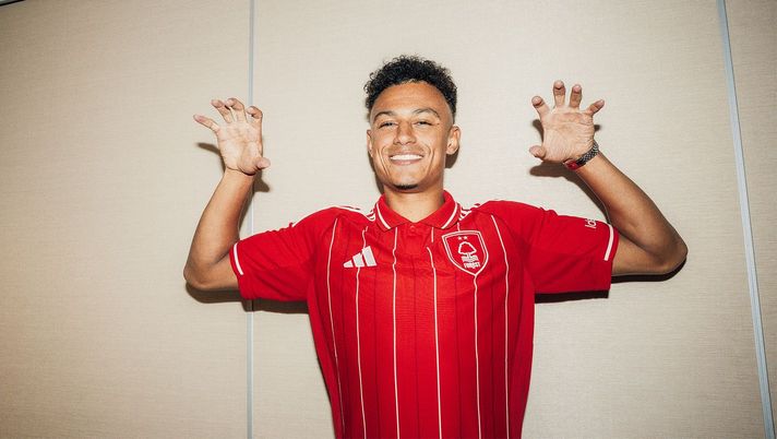 UFFICIALE – Ndoye al Nottingham: “Sono felice” UFFICIALE – Ndoye al Nottingham: “Sono felice” - immagine 1