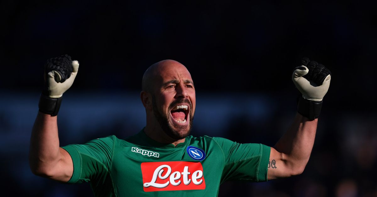 reina napoli 232 unica giocare l236 232 diverso poi il racconto di un aneddoto del 2003 da Calcionapoli1926.it reina napoli 232 unica giocare l236 232 diverso poi il racconto di un aneddoto del 2003