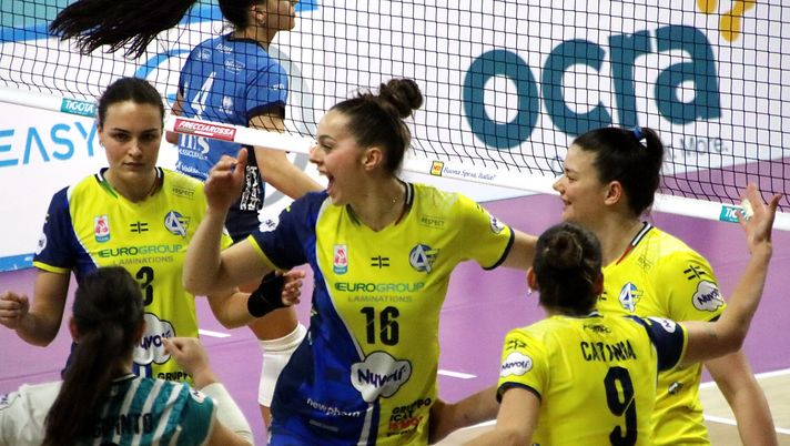 Pallavolo, prima volta delle padovane della Nuvolì ai playoff A2 Pallavolo, prima volta delle padovane della Nuvolì ai playoff A2 - immagine 1