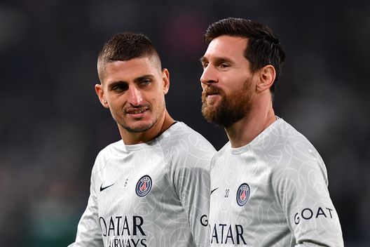 Marco Verratti e Lionel Messi durante un allenamento col Psg. (Foto di Valerio Pennicino/Getty Images) ALLA FINE SI TIFA PER MESSI