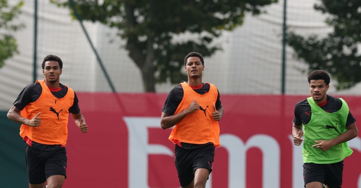 Odogu, De Winter e Athekame: Chi è chi? Il simpatico post del Milan
