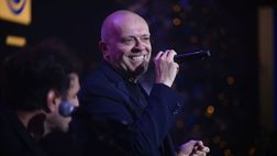 Max Pezzali, esibizione a sorpresa all’Aquafan di Riccione 33 anni dopo la prima volta