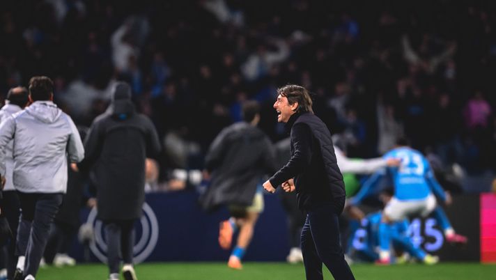 conte esultanza gol alisson