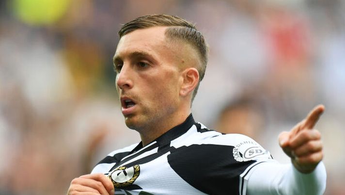 UDINE, ITALY - OCTOBER 09: Gerard Deulofeu of Udinese Calcio celebrates scoring their side's first goal during the Serie A match between Udinese Calcio and Atalanta BC at Dacia Arena on October 09, 2022 in Udine, Italy. (Photo by Alessandro Sabattini/Getty Images) Udinese, Deulofeu: “Non gioco da oltre due anni, non so quando rientrerò. Pensato anche al ritiro” - immagine 1