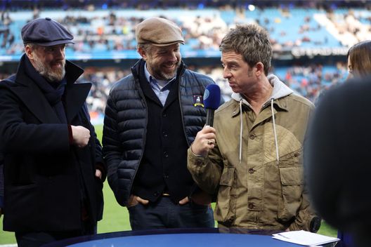 Noel Gallagher, tifosissimo del City (Photo by Catherine Ivill/Getty Images) Manchester, il derby del tatuaggio e del triplete: tifosi United concentratissimi su…Istanbul- immagine 2