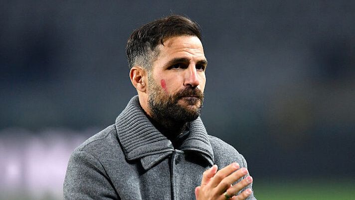 TURIN, ITALY - NOVEMBER 24: Cesc Fabregas, Head Coach of Como 1907, acknowledges the fans following victory in the Serie A match between Torino FC and Como 1907 at Stadio Olimpico di Torino on November 24, 2025 in Turin, Italy. (Photo by Valerio Pennicino/Getty Images) Fabregas: “Paz al Real a gennaio? Sarà con noi, magari anche l’anno prossimo! Addai e quando torna Diao” - immagine 1