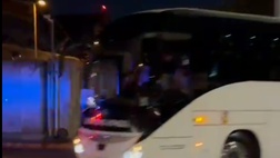 L’arrivo del Napoli a Capodichino: gli azzurri partono per Milano