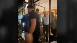 VIDEO / Gasperini cena a Garbatella. I tifosi lo raggiungono e… gli fanno una richiesta