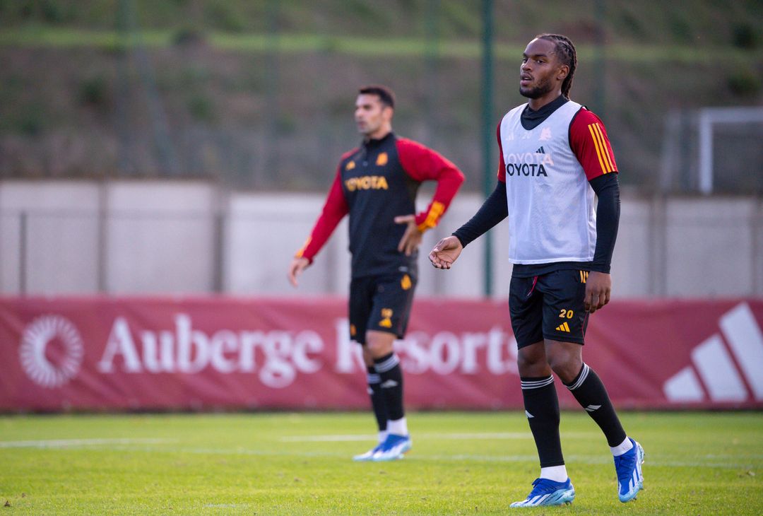 Roma, l’allenamento dopo il successo con il Lecce: nel mirino lo Slavia – FOTOGALLERY - immagine 19