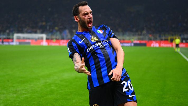 Serie A, Inter-Napoli finisce 1-1: Calhanoglu sbaglia un rigore. Conte resta in vetta - immagine 1