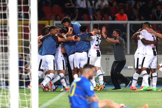 Esultanza Samardzic Lecce-Udinese 0-2 | La fotogallery del match: le immagini della vittoria - immagine 1