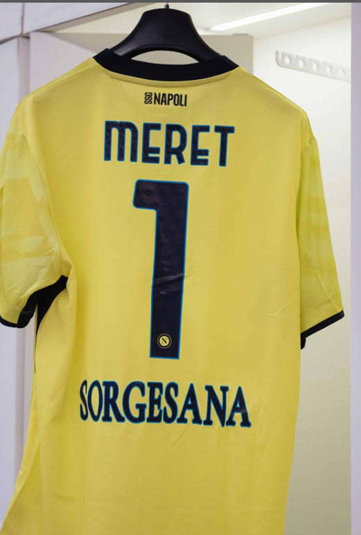 GALLERY Nessuna sorpresa al Maradona: maglia azzurra per il Napoli - immagine 5