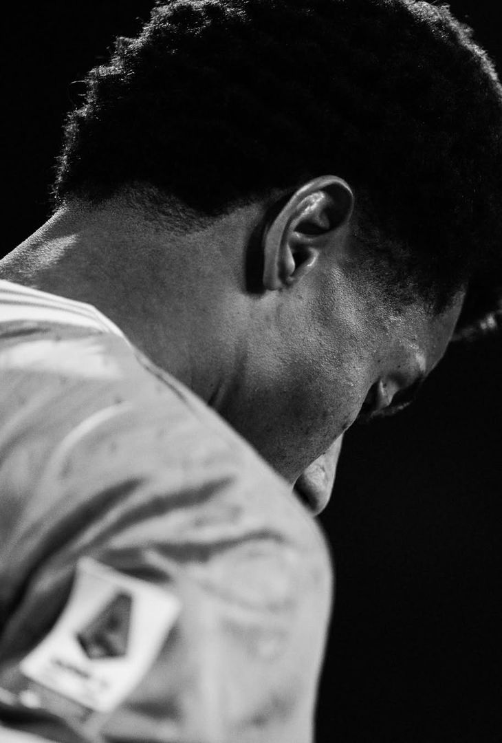 Napoli-Juve, una serata da sogno: le suggestive immagini in bianco e nero – LE FOTO - immagine 11