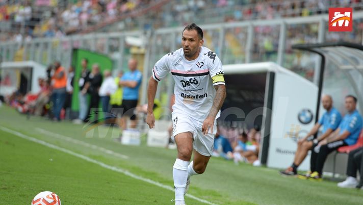 Palermo, magia Santana: Mario sfida il tempo con l’Athletic Club, San Lorenzo…  Palermo