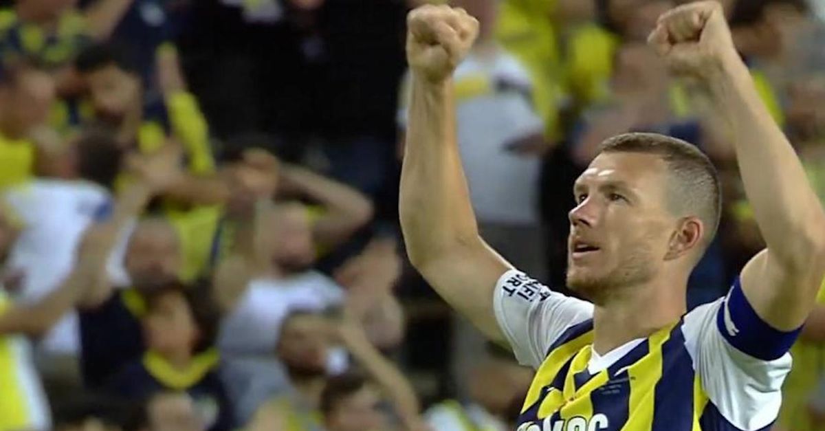 Dzeko kicks off Süper Lig with brace as Fenerbahçe slam Gaziantep