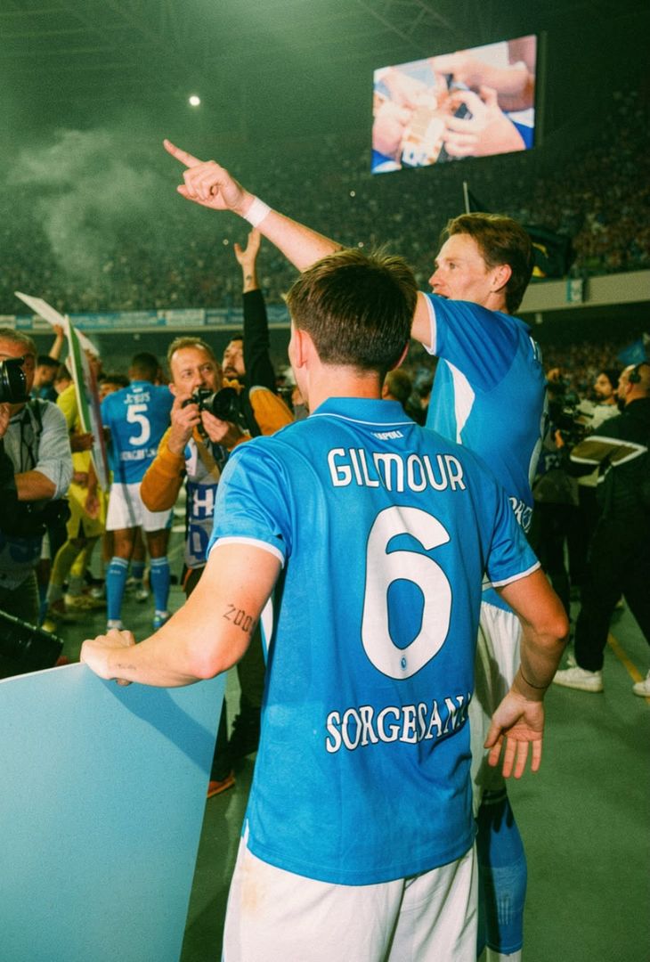 Il Napoli celebra l’impresa dei “Conte’s Boys”! Il ricordo dello Scudetto – GALLERY - immagine 11