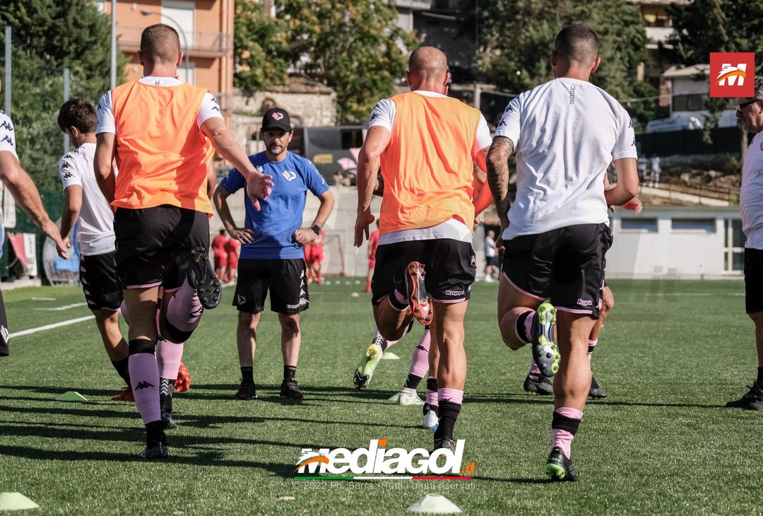 FOTO Palermo, Brunori raggiunge i rosa: l’allenamento del bomber a Marineo (GALLERY) - immagine 26