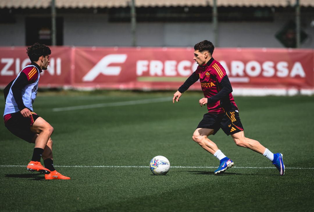 Verso Inter-Roma: l’allenamento dei giallorossi, c’è Soulé – FOTO GALLERY - immagine 12