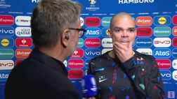 VIDEO / Le parole del giornalista fanno piangere Pepe