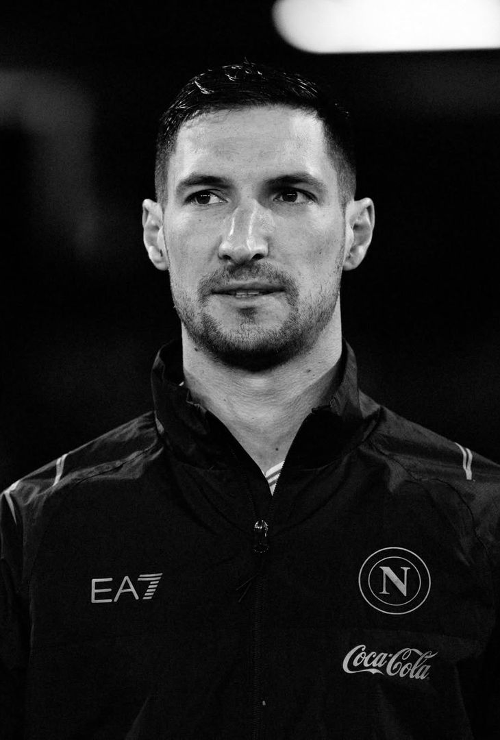 “Indistruttibili!”: il film in bianco e nero di Napoli-Roma – LA GALLERY - immagine 12