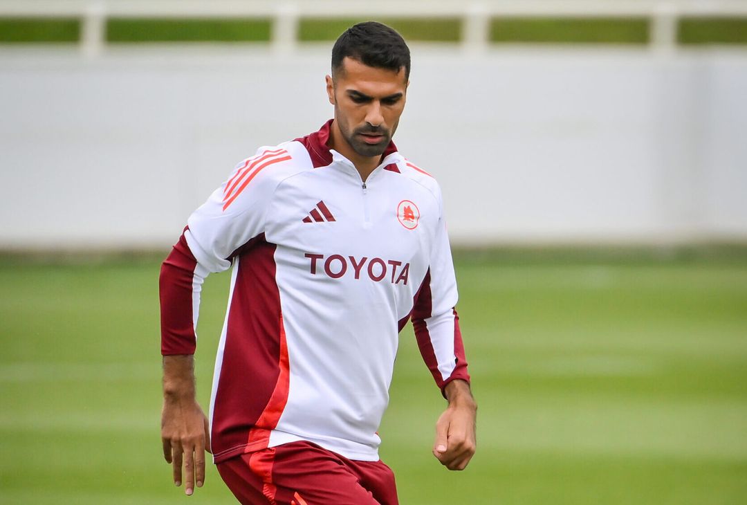 Ritiro Roma, Dovbyk scalda i motori: le indicazioni di De Rossi – FOTO GALLERY - immagine 95