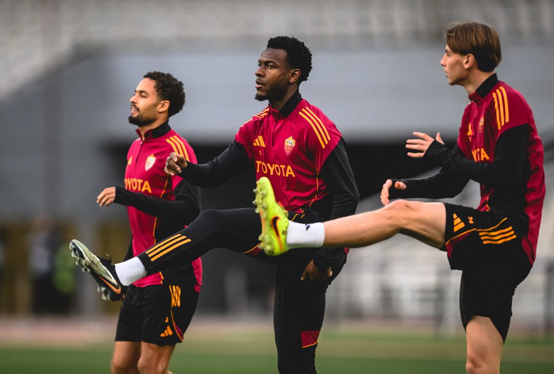 Panathinaikos-Roma, la rifinitura e la conferenza di Gasp e Tsimikas – FOTO GALLERY - immagine 16