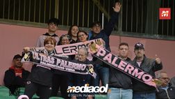 FOTOTIFO Palermo-Cittadella 0-1, gli scatti ai tifosi al “Renzo Barbera” (GALLERY)