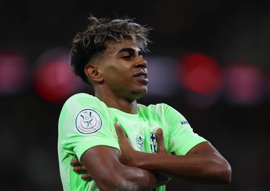 Lamine Yamal, 17 anni, attaccante del Barcellona. (Foto di Yasser Bakhsh/Getty Images) Athletic-Barcellona, l’ultimo ballo in LaLiga: il pronostico di DDD- immagine 3