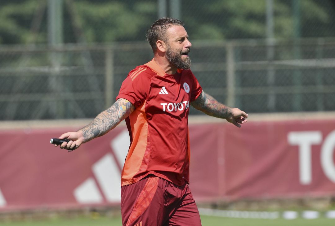 Roma al lavoro a Trigoria: c’è Soulé – FOTO GALLERY - immagine 2