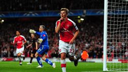 Arshavin punge Arbeloa: “Spero che faccia male, non mi spiego il Real a -1 dal Barcellona”