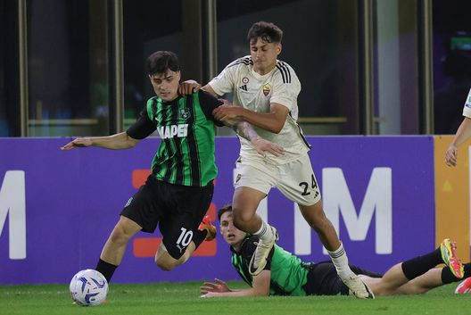 (Photo by Gabriele Maltinti - AS Roma/AS Roma via Getty Images) Sassuolo retrocesso, eppure campione Primavera- immagine 2