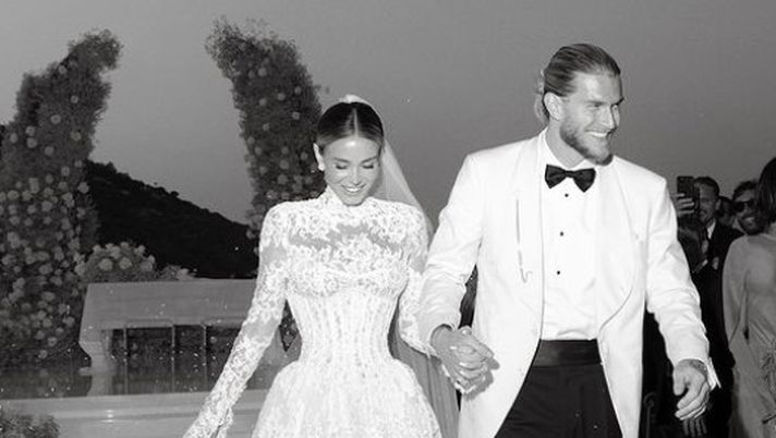 dal profilo di Diletta Leotta Diletta Leotta mostra ai suoi follower i dettagli del suo abito ‘trasformabile’ - immagine 1