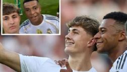 Real Madrid, un tifoso fa invasione: vuole il selfie di Mbappé | VIDEO