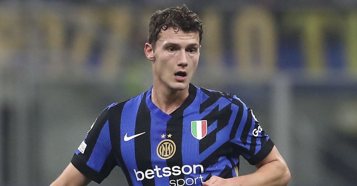 Inter, l’esito degli esami di Pavard: ecco quanto potrebbe stare fuori