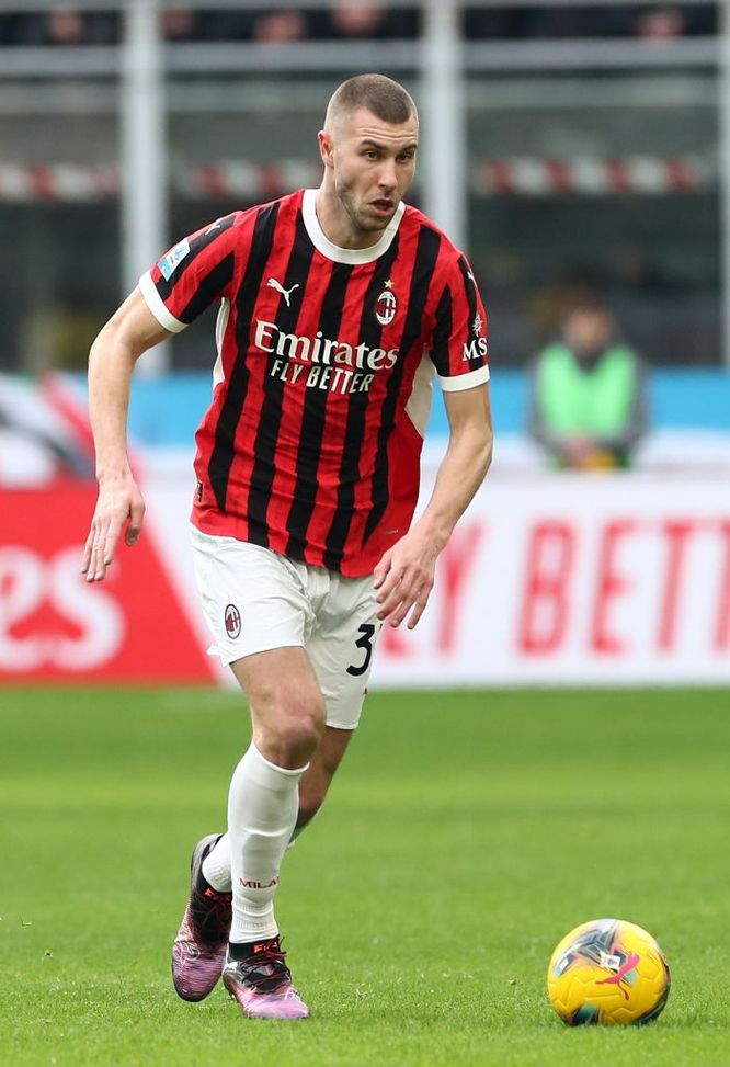 (Photo by Marco Luzzani/Getty Images)  Pavlovic, un serbo in Croazia: un conto aperto con il gol…- immagine 2