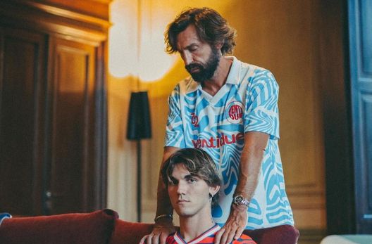 Fagioli sul figlio di Pirlo: “Il padre lo ha beccato, conti bloccati”, Marinoni: “Uno di noi”  Fagioli sul figlio di Pirlo: “Il padre lo ha beccato, conti bloccati”, Marinoni: “Uno di noi” - immagine 1